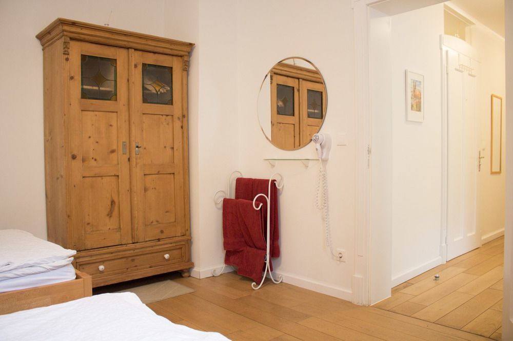 Vier Zimmer Múnich Exterior foto
