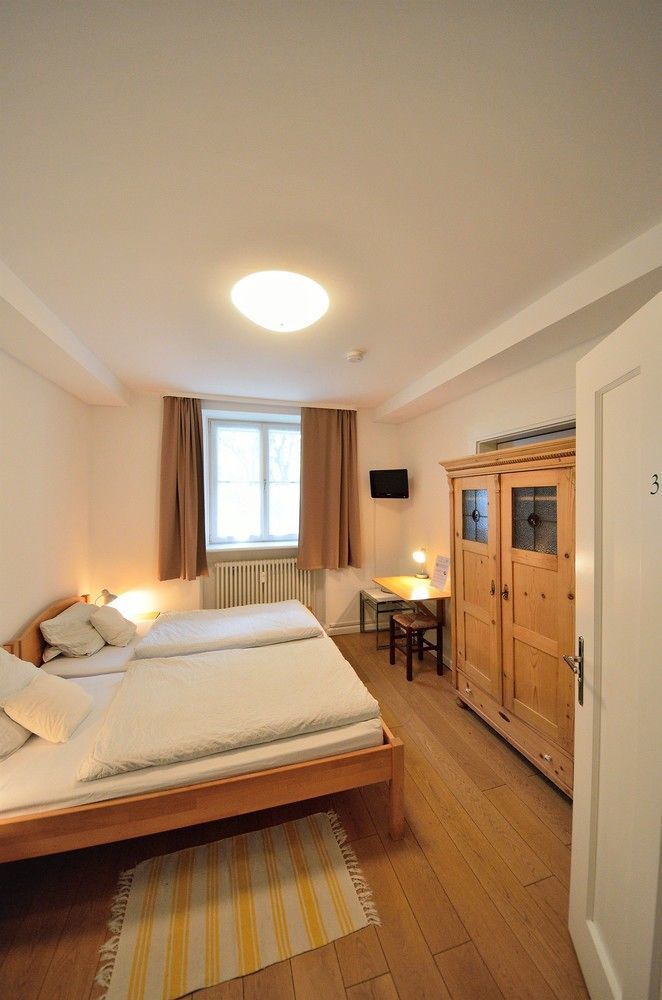 Vier Zimmer Múnich Exterior foto