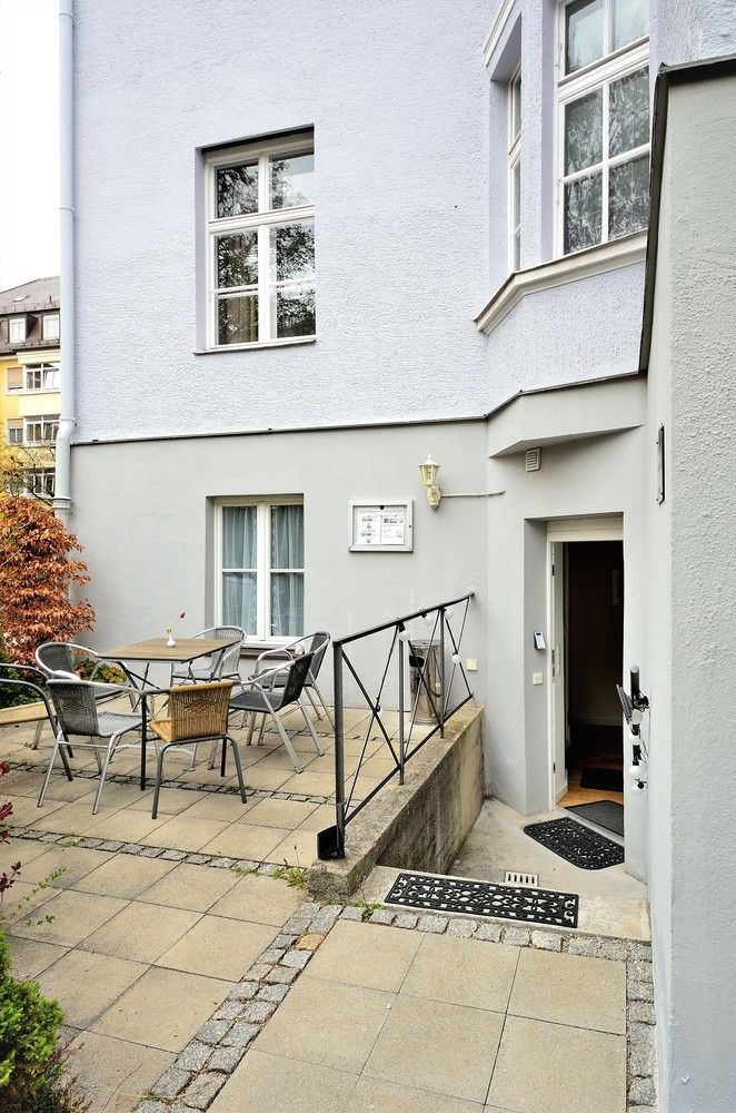 Vier Zimmer Múnich Exterior foto